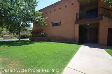 Main picture of 5240 N 20th St