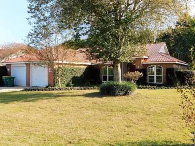 Main picture of 4799 Coronado Cir