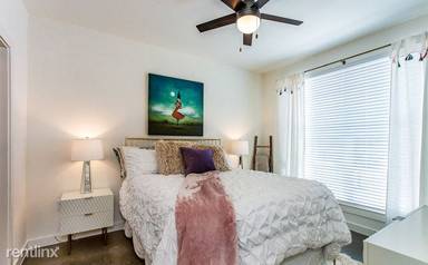 Main picture of Bishop Flats