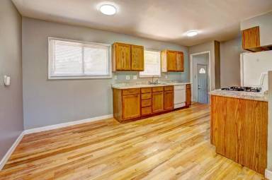 Main picture of 1337 Orchard Ave