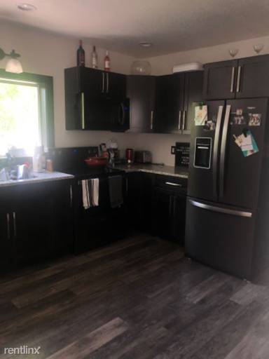 Main picture of 816 E Center St