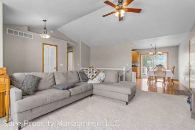 Main picture of 191 Bear Creek Ct