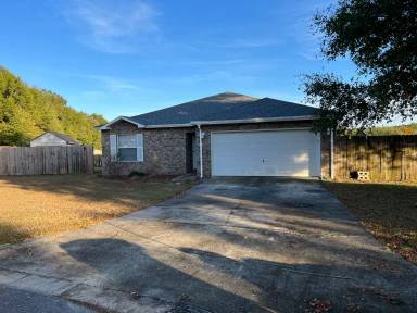 Main picture of 412 Winddrift Ct