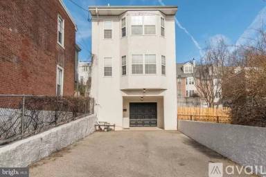 Main picture of 4627 Mansion St