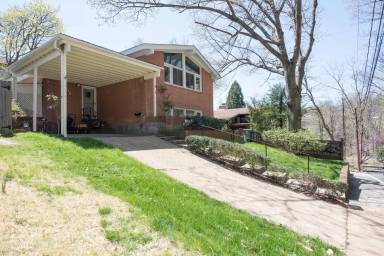 Main picture of 4848 7th St S