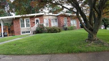 Main picture of 6605 Chippewa Dr