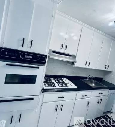 Main picture of Beautiful Condo in the City