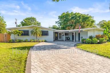 Main picture of 1936 Summerfield Rd