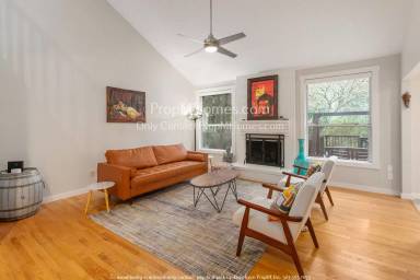 Main picture of 13371 Peters Rd