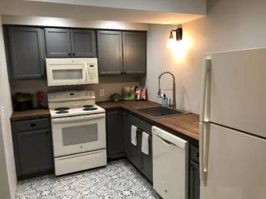 Main picture of 10663 Loren Ln