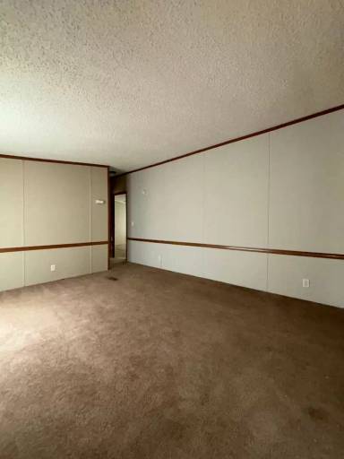Main picture of 105 Duck Ridge Dr