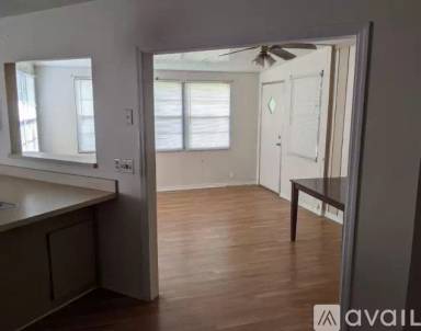 Main picture of 209 Fernwood St