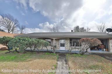 Main picture of 401 Strasbourg Dr