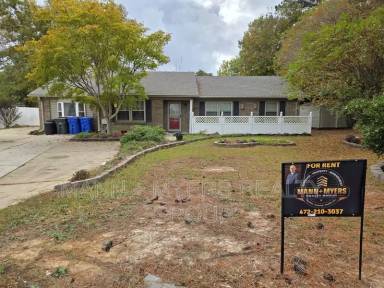 Main picture of 618 Wallingford Ct