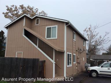 Main picture of 302 Edwards St
