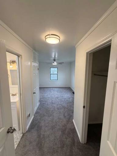 Main picture of 609 N Weenonah Ave