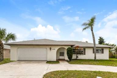 Main picture of 1318 Everest Pkwy