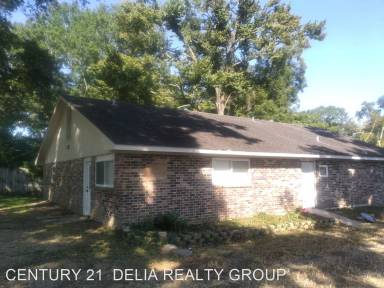 Main picture of 119 E Port St