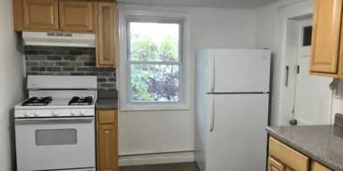 Main picture of 14 Montgomery St