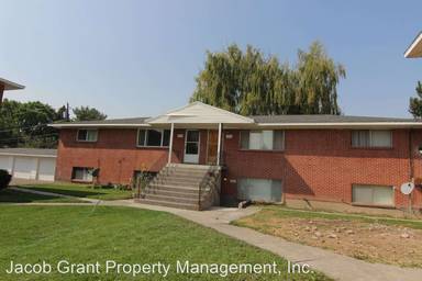 Main picture of St Clair Apartments