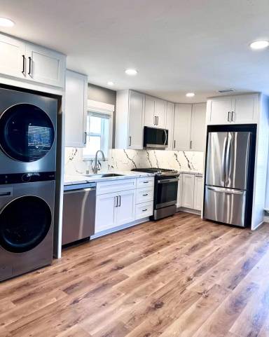 Main picture of 2224 3rd Ave