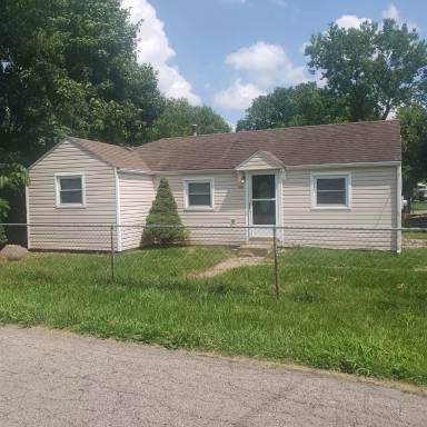Main picture of 3910 N 1st St