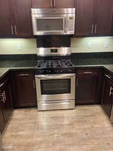 Main picture of 5728 Acacia Ln