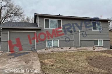 Main picture of 3615 Dogwood Dr