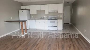 Main picture of 4419 Bonnell Dr NW