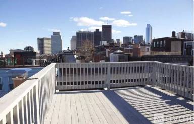 Main picture of 35 Grove St