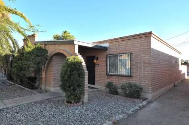 Main picture of 4454 E Fort Lowell Rd