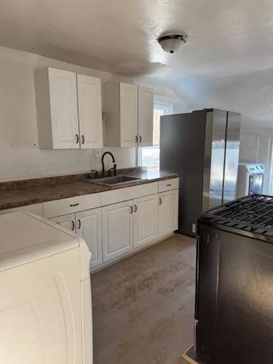 Main picture of 967 Bedford St