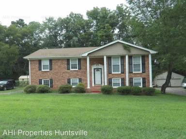 Main picture of 2804 Broadview Dr NW