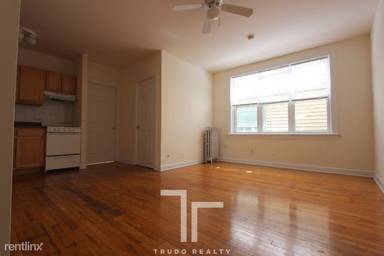 Main picture of 914 W Dakin St