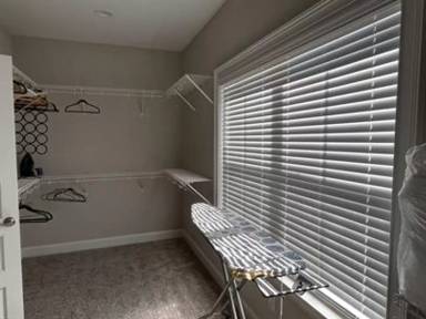 Main picture of 100 Hathaway Ln