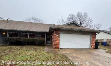 Main picture of 7411 S Elm Ave