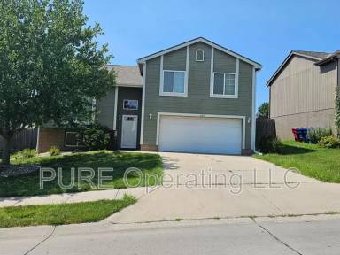 Main picture of 16860 Larimore Ave