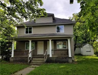 Main picture of 315 Voorheis St