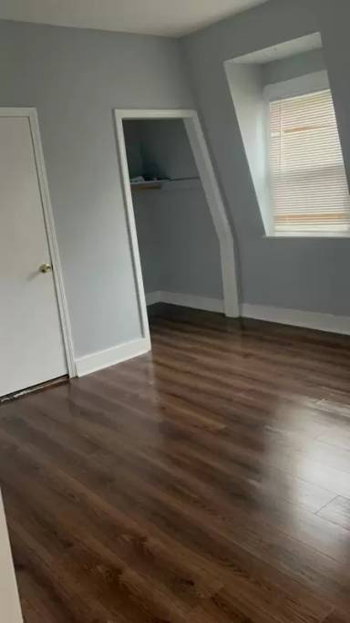 Main picture of 8 Atwood St