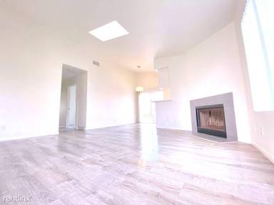 Main picture of 3760 3rd Ave