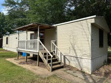 Main picture of Magnolia Ridge MHC