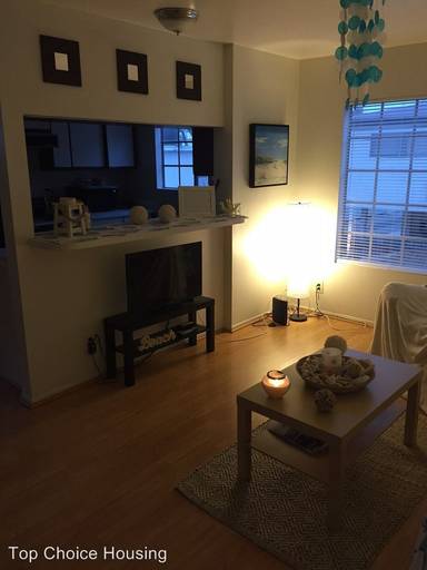 Main picture of 2456 Arizona Ave