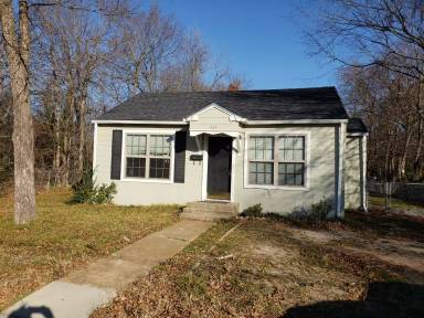 Main picture of 535 Cedar St