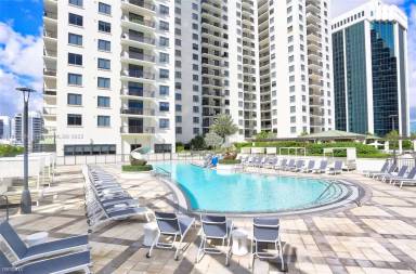 Main picture of Nine At Mary Brickell Village