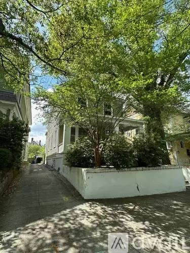 Main picture of 114 S 5th Ave