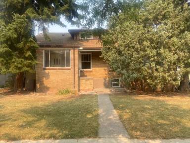 Main picture of 925 4th Ave N