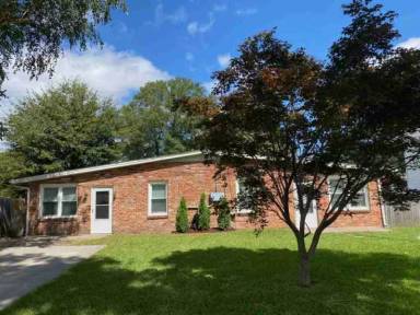 Main picture of 3306 Rokeby Ave