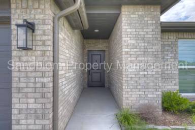 Main picture of 4027 S 150th East Ave