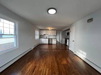 Main picture of 253 Sheffield Ave