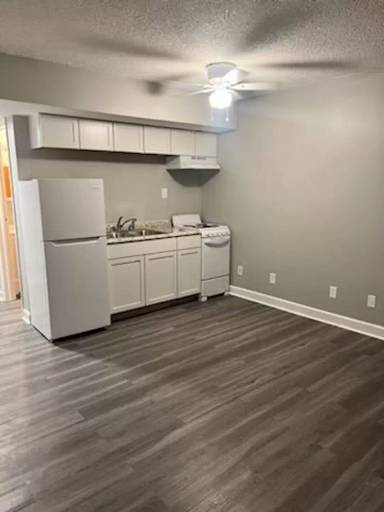 Main picture of 512 W Wilson St